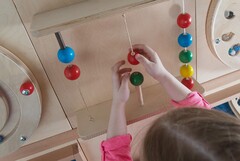 Тактильно-развивающая панель “Магнитные шарики” - fgospostavki.ru - Красный Сулин