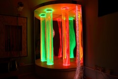 Сенсорный уголок большой с двумя колоннами, двусторонней подсветкой и фибероптическими нитями. VIP класс. - fgospostavki.ru - Красный Сулин