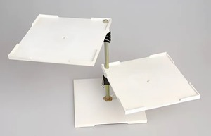 Столик подъемно-поворотный с 2-мя плоскостями - fgospostavki.ru - Красный Сулин