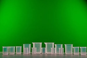 Комплект стаканов пластиковых (15 штук) - fgospostavki.ru - Красный Сулин