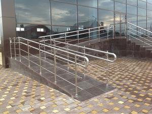 Перила для входной группы с двойным поручнем - fgospostavki.ru - Красный Сулин