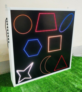 Панель интерактивная со светящимися цветными фигурами - fgospostavki.ru - Красный Сулин