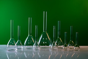 Комплект колб мерных от 100 мл до 2000 мл (10 шт.) - fgospostavki.ru - Красный Сулин