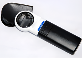 Лупа карманная с подсветкой (10х) - fgospostavki.ru - Красный Сулин